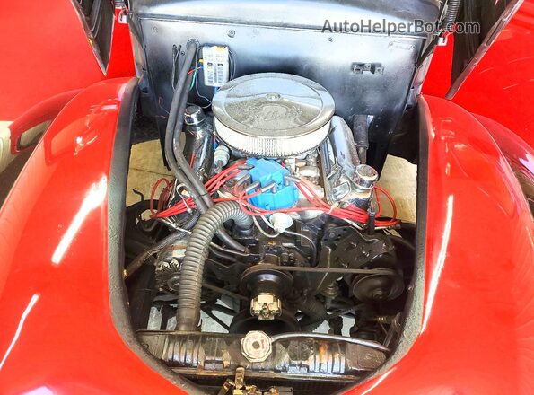 F1GC396642 1947 FORD MODEL Two Tone Սալոնի հետևի տեսք