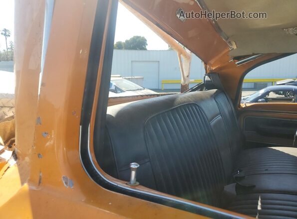 F26YCE79908 1969 FORD F250 Orange Հետևի նստատեղերի տեսք