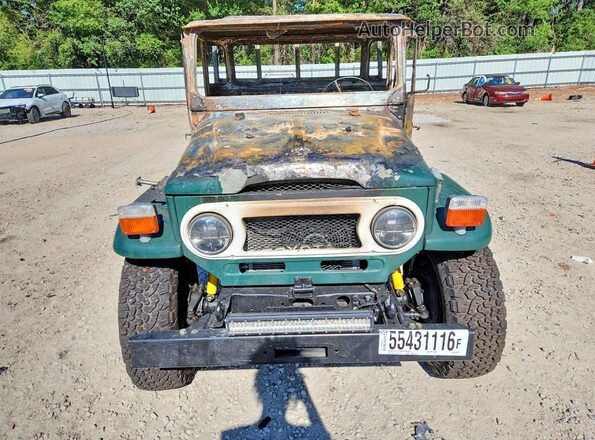 HJ45010796 1977 TOYOTA LAND Green Widok z przodu