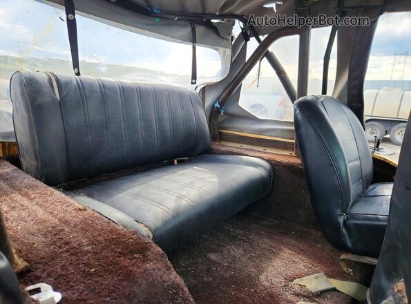 J4F835TH42410 1974 JEEP CJ7 Желтый Вид задней части салона