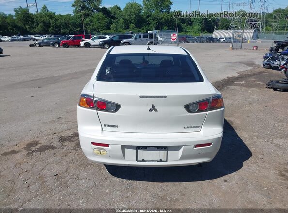JA32U2FUXGU010846 2016 MITSUBISHI LANCER White 