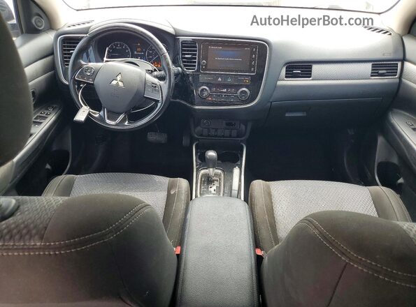 JA4AD3A30HZ059652 2017 MITSUBISHI OUTLANDER Silver Vista del salpicadero