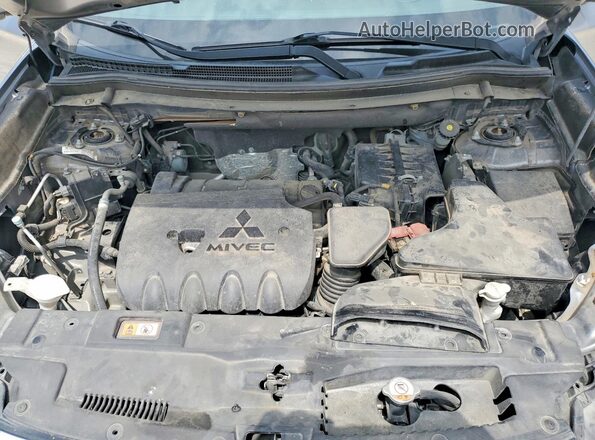 JA4AD3A30HZ059652 2017 MITSUBISHI OUTLANDER Silver Vista interior trasera