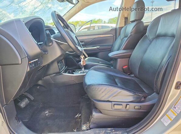 JA4AD3A31LZ030248 2020 MITSUBISHI OUTLANDER Silver წინა სალონის ხედი