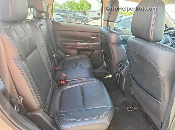 JA4AD3A31LZ030248 2020 MITSUBISHI OUTLANDER Silver უკანა სალონის ხედი