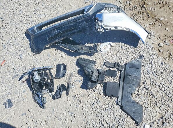 JA4AD3A32KZ028605 2019 MITSUBISHI OUTLANDER White Engine compartment view