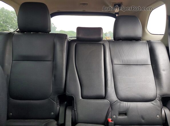 JA4AD3A33GZ035912 2016 MITSUBISHI OUTLANDER Red Rear seats view