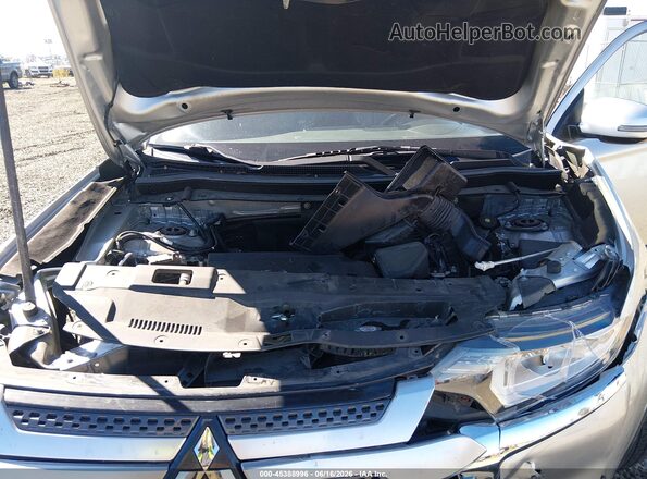 JA4AD3A33KZ044893 2019 MITSUBISHI OUTLANDER Silver Rear view