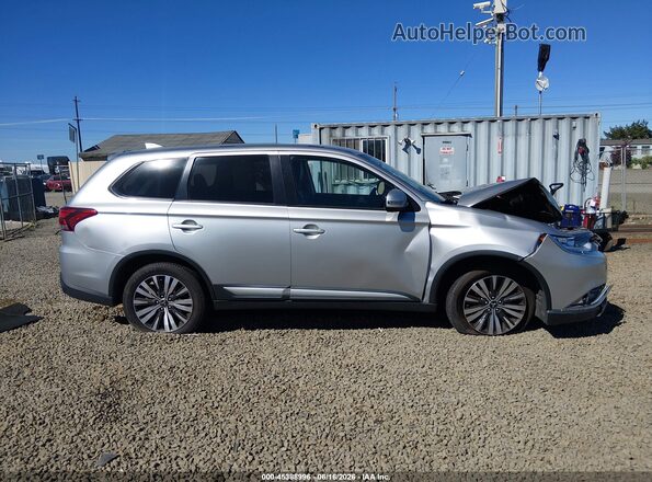 JA4AD3A33KZ044893 2019 MITSUBISHI OUTLANDER Silver Rear interior view