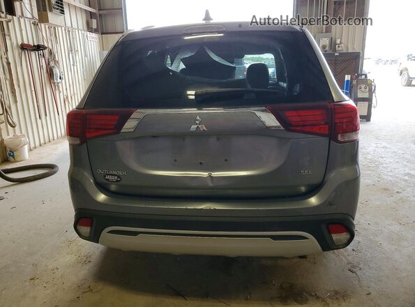 JA4AD3A33LZ033605 2020 MITSUBISHI OUTLANDER Gray Rear view