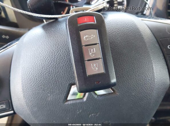 JA4AD3A34KZ012289 2019 MITSUBISHI OUTLANDER White Вид панелі приладів