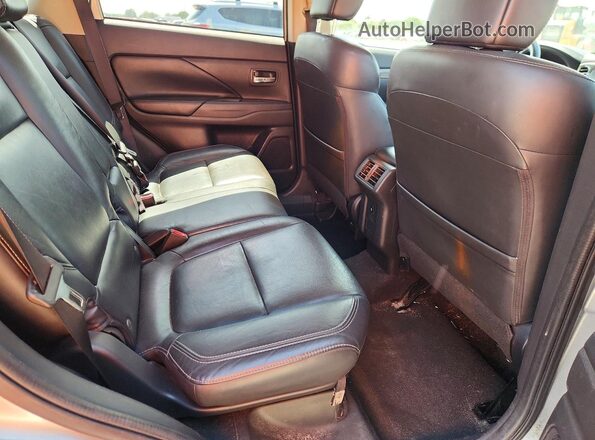 JA4AD3A35KJ001283 2019 MITSUBISHI OUTLANDER Silver Вид задніх сидінь