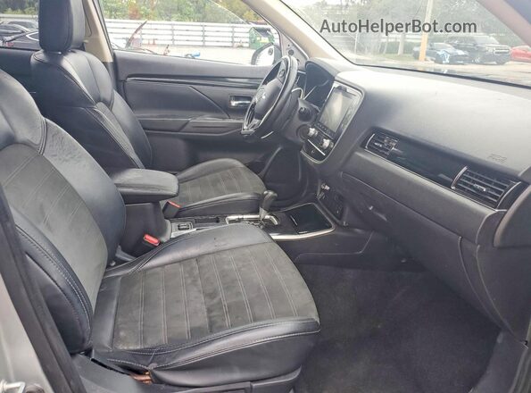 JA4AD3A36LZ024025 2020 MITSUBISHI OUTLANDER Серебряный 