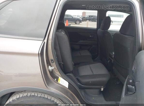 JA4AD3A37JZ019574 2018 MITSUBISHI OUTLANDER Brown VIN կոդի պիտակի տեսք