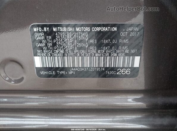 JA4AD3A37JZ019574 2018 MITSUBISHI OUTLANDER Brown Շարժիչի բաժամունքի տեսք