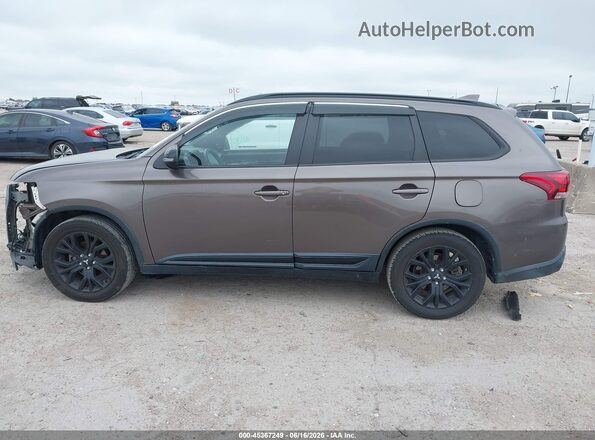 JA4AD3A37JZ019574 2018 MITSUBISHI OUTLANDER Brown 