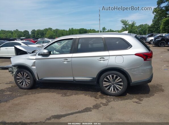 JA4AD3A37KZ041818 2019 MITSUBISHI OUTLANDER Silver Вид задньої частини салону