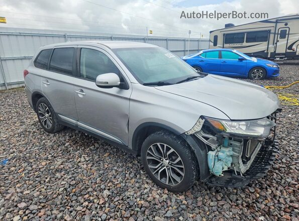JA4AD3A39JJ002435 2018 MITSUBISHI OUTLANDER Silver Передня права чверть
