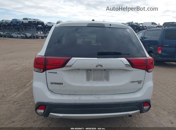 JA4AD3A3XGZ017620 2016 MITSUBISHI OUTLANDER White 