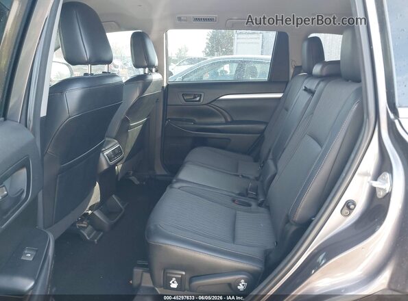 JA4AD3A3XHZ064986 2017 MITSUBISHI OUTLANDER Pewter Вид наклейки з VIN-кодом