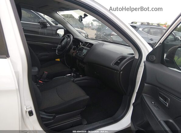 JA4AP3AU0GZ058029 2016 MITSUBISHI OUTLANDER SPORT White Widok wnętrza z przodu