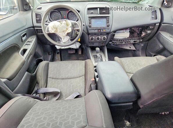 JA4AP3AU2LU006716 2020 MITSUBISHI OUTLANDER Белый Вид панели приборов