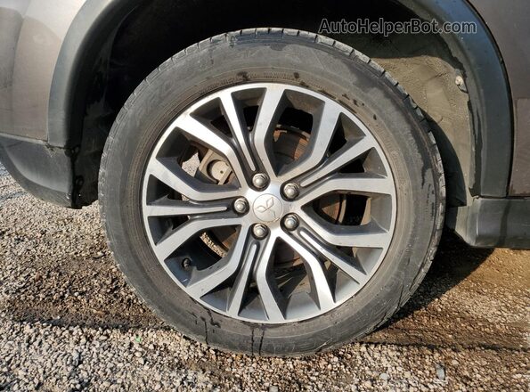 JA4AP3AU4JZ027213 2018 MITSUBISHI OUTLANDER Beige 