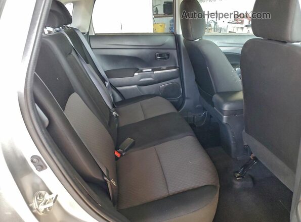 JA4AP3AU6KU024456 2019 MITSUBISHI OUTLANDER Серебряный 