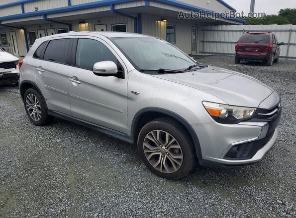 JA4AP3AU7JZ026332 2018 MITSUBISHI OUTLANDER Silver Передня права чверть