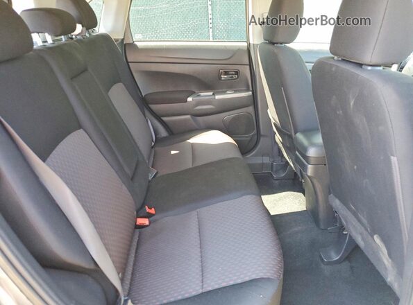 JA4AP3AU7KU003907 2019 MITSUBISHI OUTLANDER Gray Вид задніх сидінь