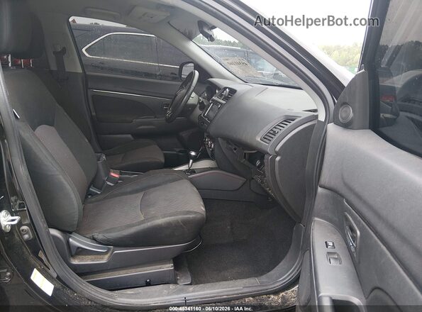 JA4AP3AUXJU014284 2018 MITSUBISHI OUTLANDER SPORT Черный Вид салона спереди