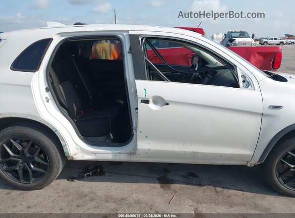 JA4AP3AW4HZ056934 2017 MITSUBISHI OUTLANDER SPORT Белый Панорамный вид салона 360°