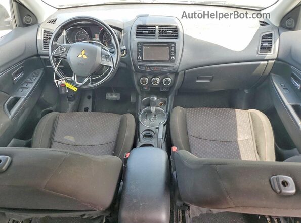 JA4AP3AW7GZ045764 2016 MITSUBISHI OUTLANDER Gray Vista del salpicadero