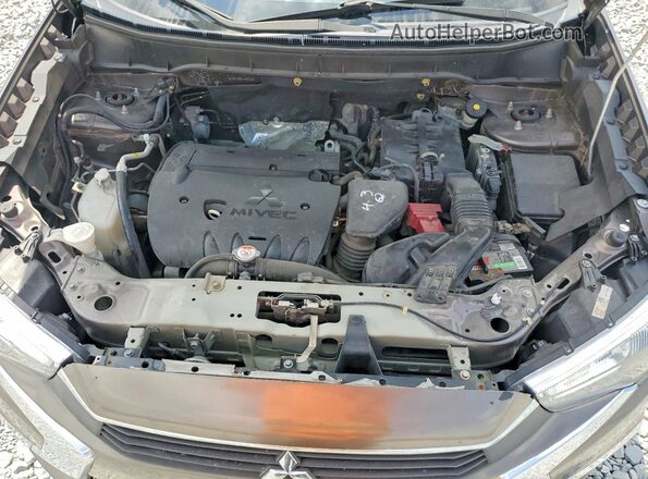 JA4AP3AW7GZ045764 2016 MITSUBISHI OUTLANDER Gray Vista del compartimento del motor