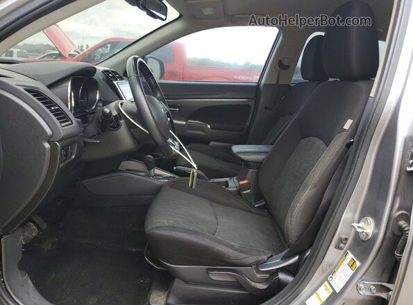 JA4AP4AU0LU026727 2020 MITSUBISHI OUTLANDER Серый Вид салона спереди