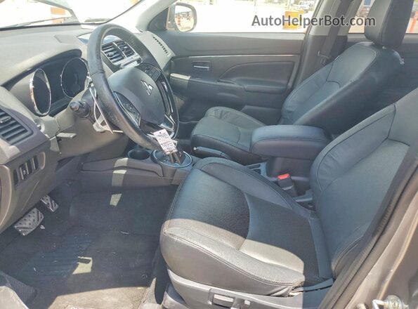 JA4AP4AW4HZ026354 2017 MITSUBISHI OUTLANDER Угольный Вид салона спереди