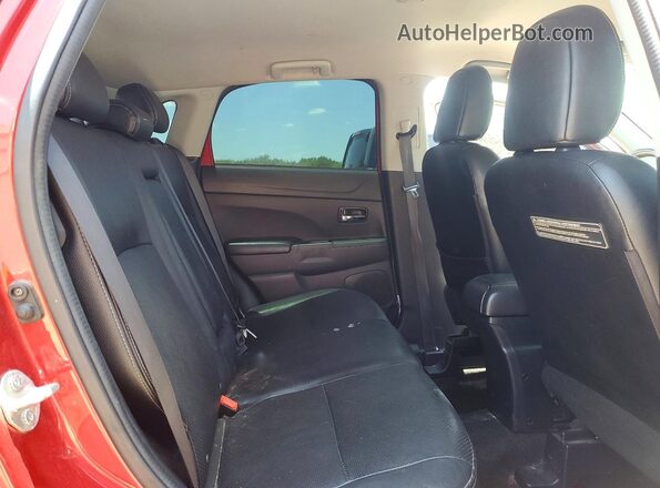 JA4AP4AW5GZ027513 2016 MITSUBISHI OUTLANDER Maroon 