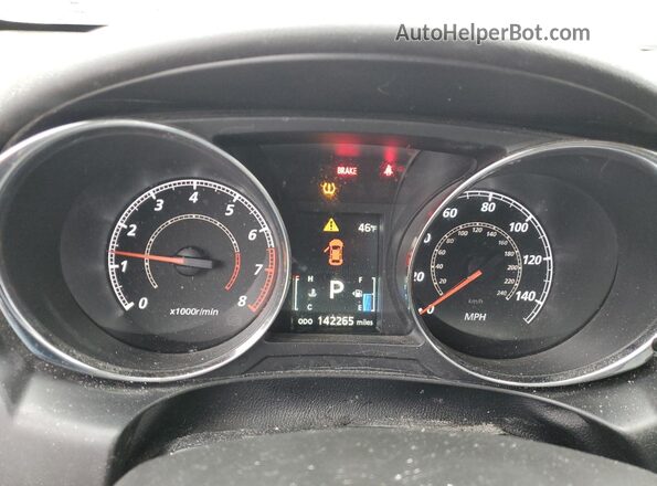JA4AP4AWXJU000957 2018 MITSUBISHI OUTLANDER Silver 