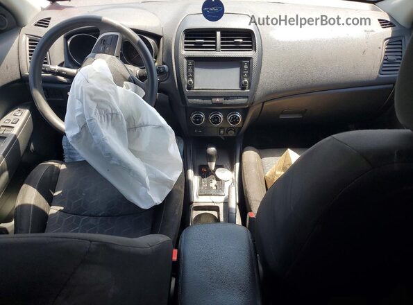 JA4APUAU4MU016896 2021 MITSUBISHI OUTLANDER Black Vista del salpicadero