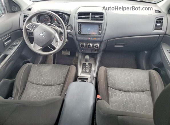 JA4APUAU5MU033139 2021 MITSUBISHI OUTLANDER Черный Вид панели приборов