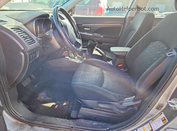 JA4APVAU1MU019454 2021 MITSUBISHI OUTLANDER Silver Вид салону спереду