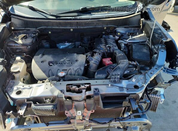 JA4APVAU1MU019454 2021 MITSUBISHI OUTLANDER Silver Вид підкапотного простору