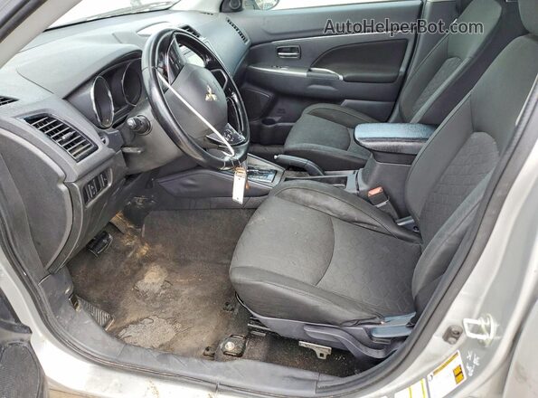 JA4APVAU5MU025953 2021 MITSUBISHI OUTLANDER Silver Սալոնի դիմացի տեսք