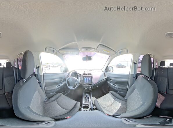 JA4AR3AU4LU013869 2020 MITSUBISHI OUTLANDER Silver Панорамний вид салону 360°