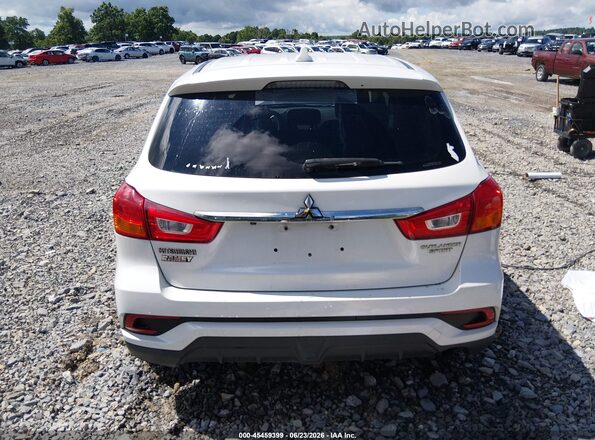 JA4AR3AUXJZ034340 2018 MITSUBISHI OUTLANDER SPORT White 