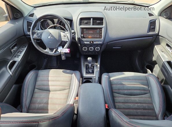 JA4AR3AW7JZ001443 2018 MITSUBISHI OUTLANDER Черный Вид панели приборов