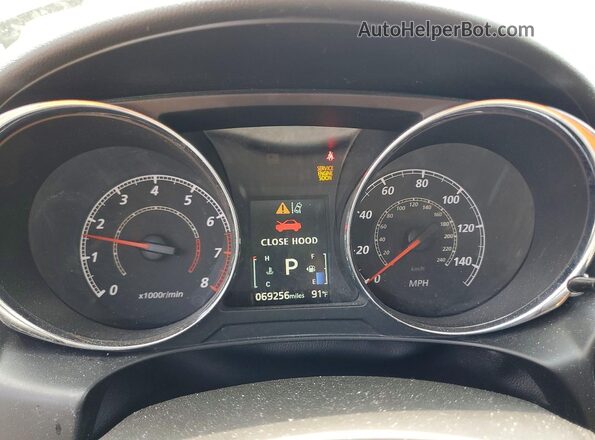 JA4ARUAU2PU002011 2023 MITSUBISHI OUTLANDER Black ხელსაწყოთა პანელის ხედი