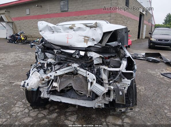 JA4ARUAU8PU013854 2023 MITSUBISHI OUTLANDER SPORT White Widok wnętrza z tyłu