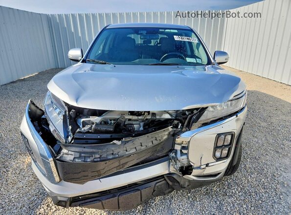 JA4ARUAU9SU001785 2025 MITSUBISHI OUTLANDER Silver Widok z przodu
