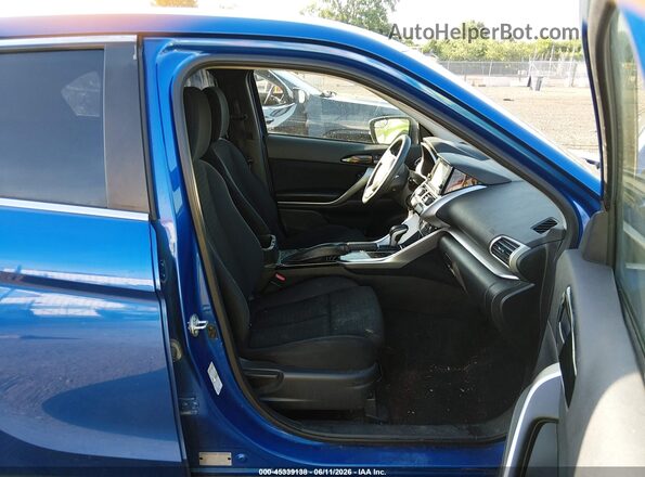 JA4AS3AA7JZ041868 2018 MITSUBISHI ECLIPSE CROSS Blue Вид салону спереду